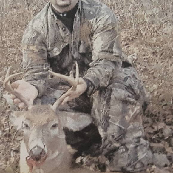 Profile Picture of Gary Krypel (@garykrypel) on Poshmark