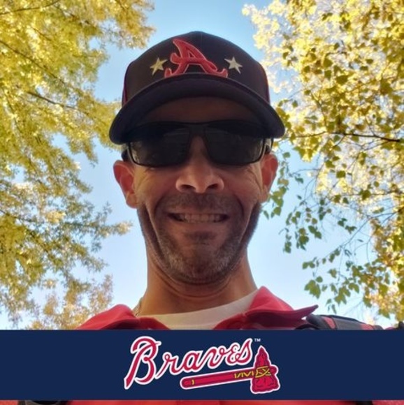 Profile Picture of Justin Neuroth (@justinneuroth) on Poshmark