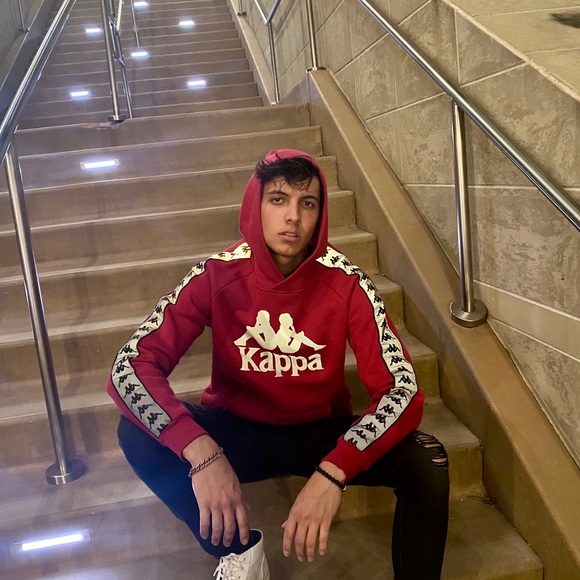 Profile Picture of Mark Popson (@markpopson) on Poshmark