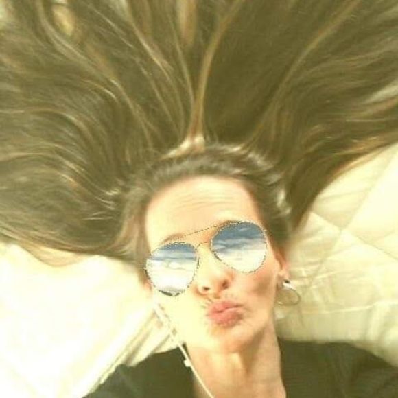 Profile Picture of Kim Fathergill (@kimfathergill) on Poshmark