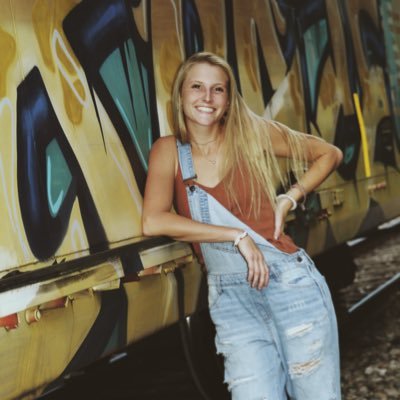 Profile Picture of Ry ☀️ (@roberts_ryann12) on Twitter