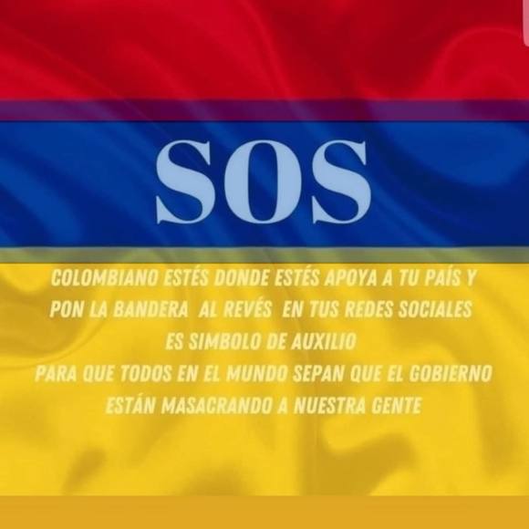 Profile Picture of Juliana Zambrano (@juliallamita) on Poshmark