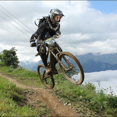 Profile Picture of Stuart Monk (@StuartMonk74) on Twitter