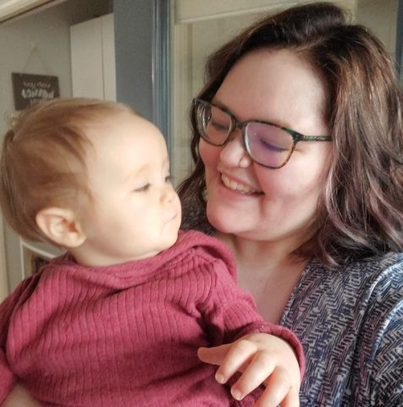 Profile Picture of Stephanie Tosiello (@slobos221) on Poshmark