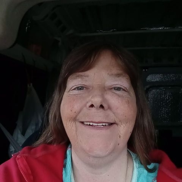 Profile Picture of Doris Leffler (@lefflerdoris61) on Poshmark