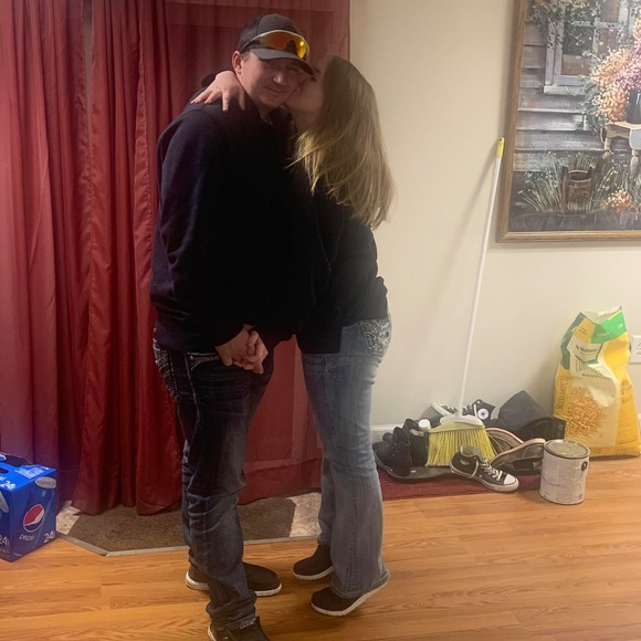 Profile Picture of Mackenzie Brock (@mbrock02) on Poshmark