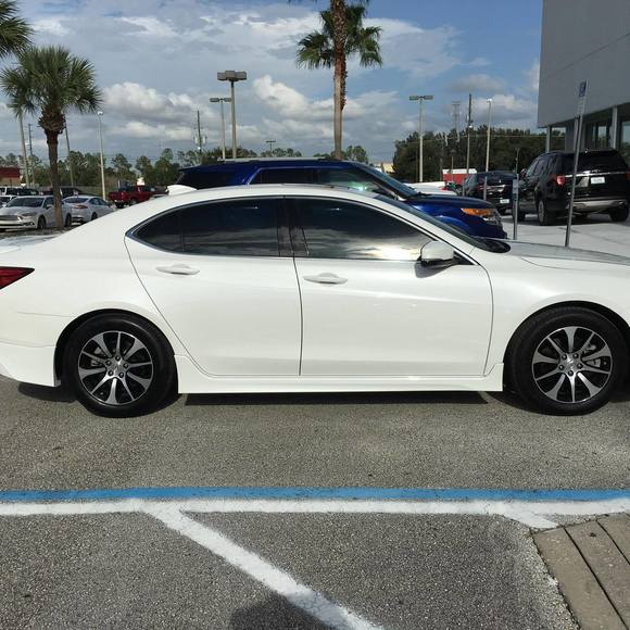 Profile Picture of Julio Diaz (@jdiaz103) on Poshmark