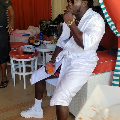 Profile Picture of Johnny Paul (@MOSSZONE6) on Twitter