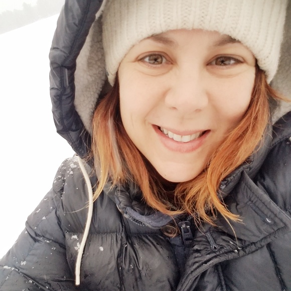 Profile Picture of Joslyn Armagost (@colburn10) on Poshmark