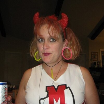 Profile Picture of RaeAnn Gardner (@jzagsmama) on Twitter