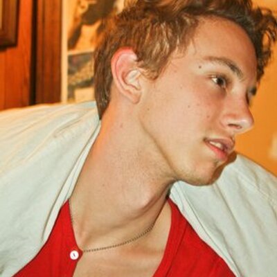 Profile Picture of Matthew Scheer (@pallbearanon) on Twitter