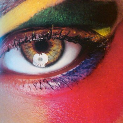 Profile Picture of Lori Alex (@lashnoutloud) on Twitter