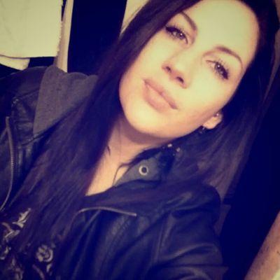 Profile Picture of Roxy Keelan (@roxanneshea) on Twitter