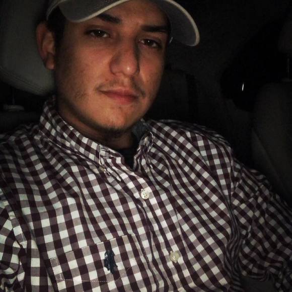 Profile Picture of Miguel Ayala (@miguela559) on Poshmark