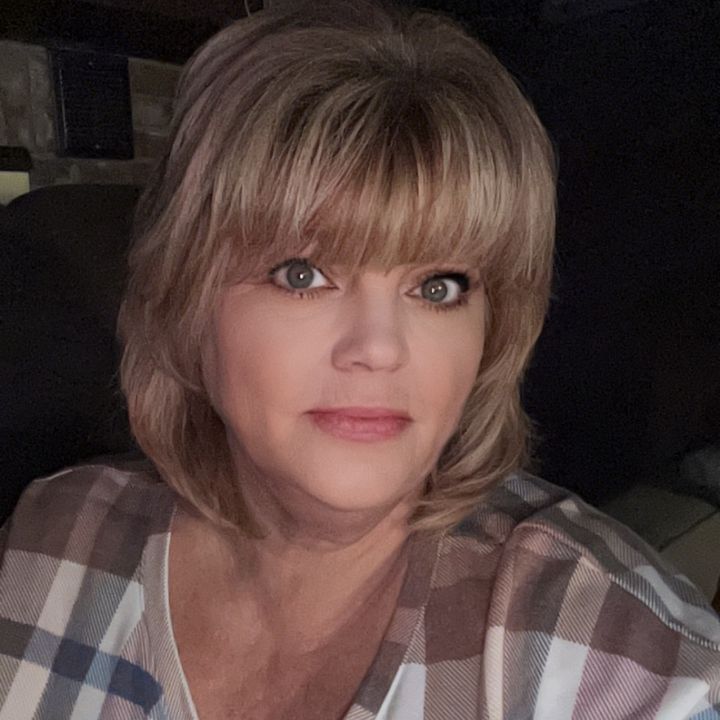 Profile Picture of Tina Bailey (@tinabailey702) on Tiktok