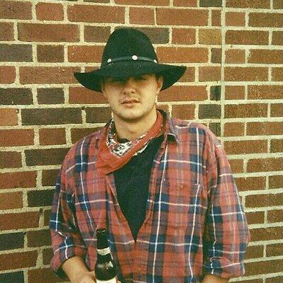 Profile Picture of Jason LaFontaine (@nodakrocstar) on Twitter