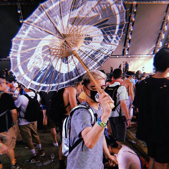 Profile Picture of Joseph Vicuña (@crvstalized) on Poshmark