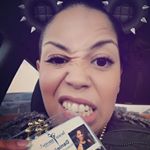 Profile Picture of Danielle Baxter (@vanityjunkiedanielle) on Instagram