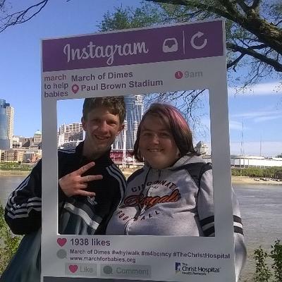 Profile Picture of Raymond Messick (@raylovesamy82) on Twitter