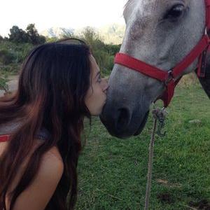 Profile Picture of Francia ♥ (@EvaLemoine123) on Twitter