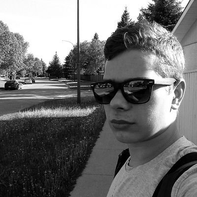 Profile Picture of Tyler McIntyre (@saltypadfoot) on Twitter