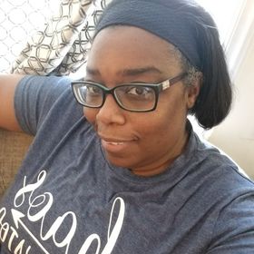 Profile Picture of Kelly Batts (@sammfab) on Pinterest