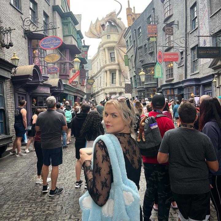 Profile Picture of tate (@jjalyntate) on Tiktok