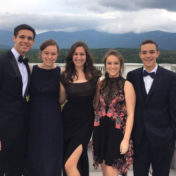 Emily Galowitz - Poshmark Profile Picture of Emily Galowitz (@emilygalowitz) on Poshmark