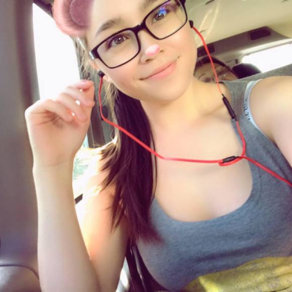 Profile Picture of Kristina Koppang (@kristinakoppang) on Poshmark