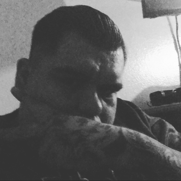 Profile Picture of Gabriel Lopez (@bluefaceg64) on Poshmark