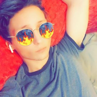 Profile Picture of River Randallson (@river.rubenstein) on Facebook