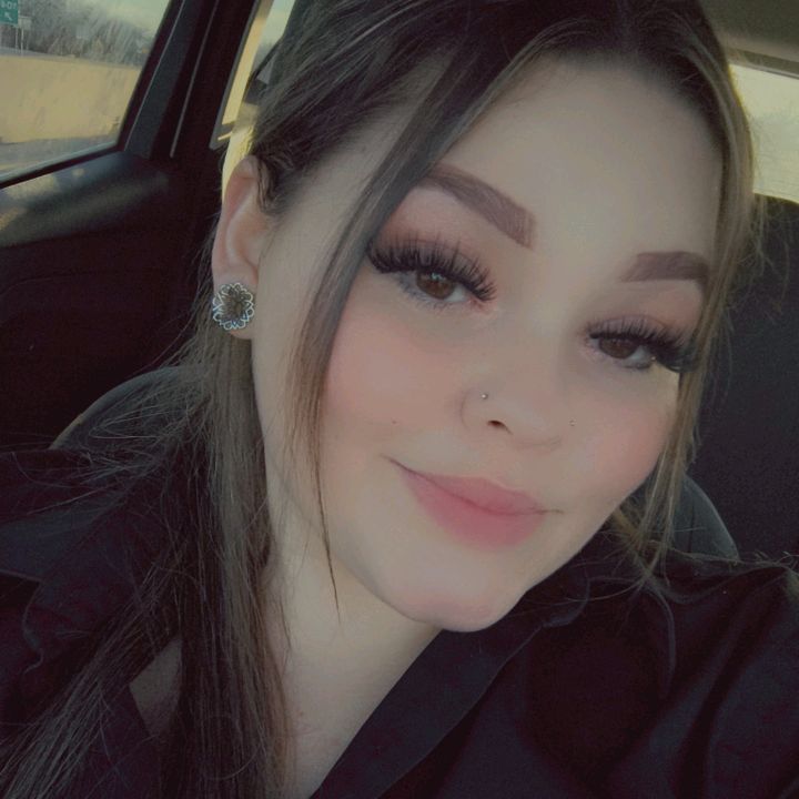 Profile Picture of Halee Newton (@@haleenewton) on Tiktok