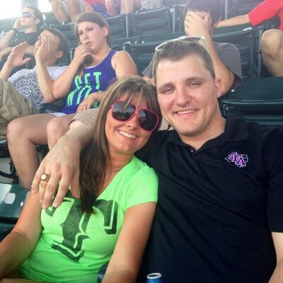 Profile Picture of Melody Barnes (@mlynn0621) on Twitter
