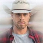 Dustin Charles Lynch