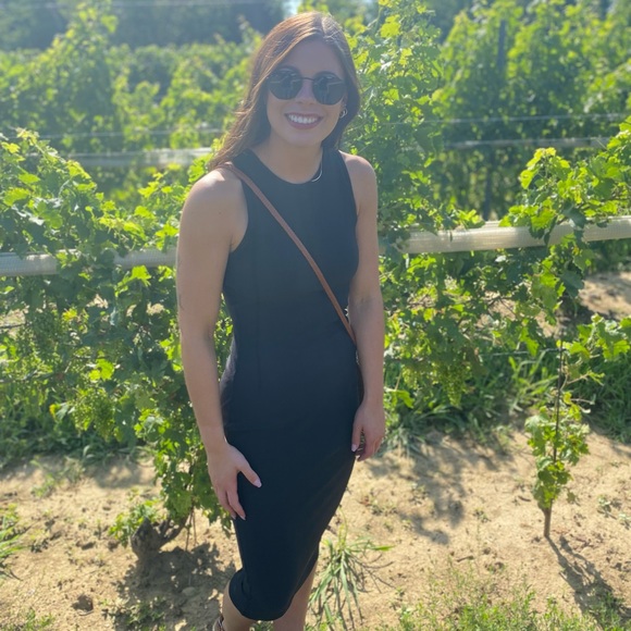 Profile Picture of Tori Franko (@torifranko) on Poshmark