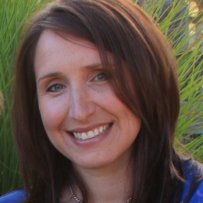 Profile Picture of Lisa Merrill Clinger (@Scrappnmom) on Twitter