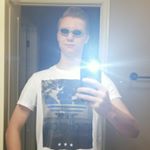 Profile Picture of Derek Moore (@delivery_boy_69) on Instagram