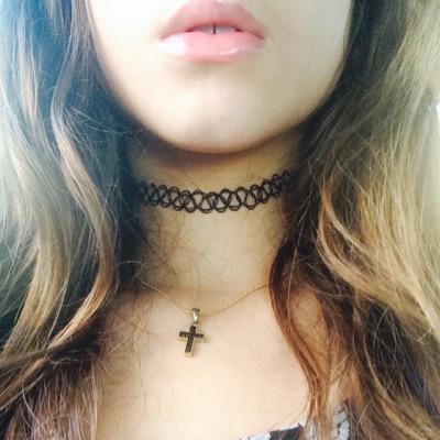 Profile Picture of Mariah Fonseca (@MariahFonseca12) on Twitter