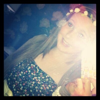 Profile Picture of Cari Evans (@cari_evans123) on Twitter