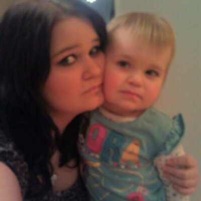 Profile Picture of Melanie Wrobel (@MeLaNiE_2010EMI) on Twitter