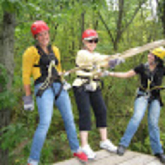 Profile Picture of Kathryn Denbow (@katdenbow) on Poshmark