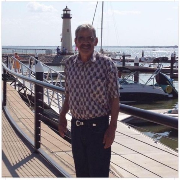 Profile Picture of Terri-adam Olguin (@olguinterri) on Poshmark