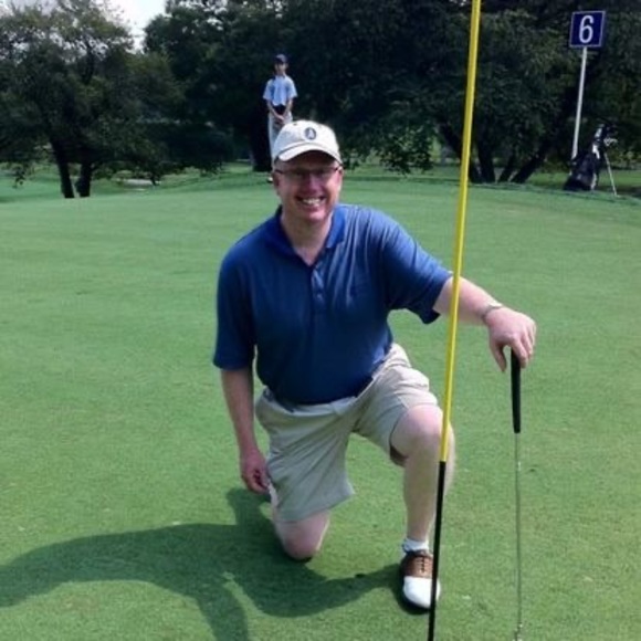 Profile Picture of Tim Murphy (@3murph3) on Poshmark