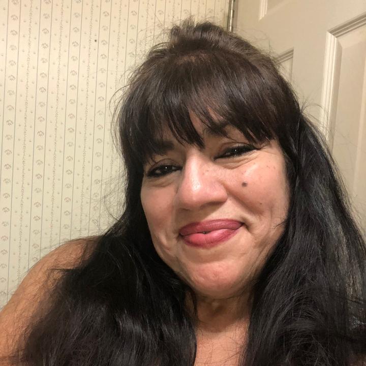 Profile Picture of Helen Herrera (@hherrera.2020) on Tiktok