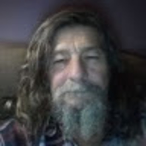 Profile Picture of Randy Spray (@rspray92) on Poshmark