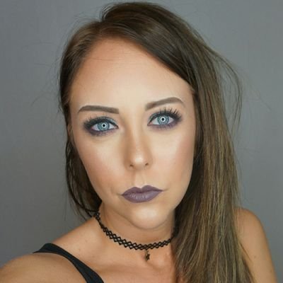 Profile Picture of Michelle Summers (@michelle_s_xx) on Twitter