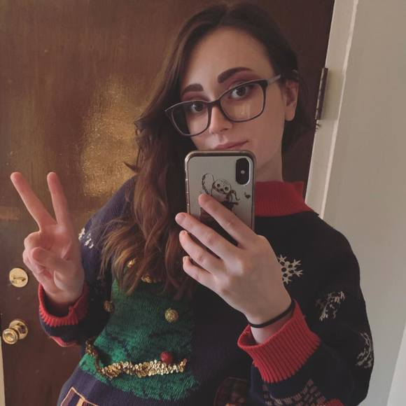 Profile Picture of Merrily Ruetsche (@merrilyruetsche) on Poshmark