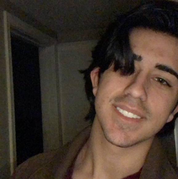 Profile Picture of Artemios Sirigos (@sprwal) on Poshmark