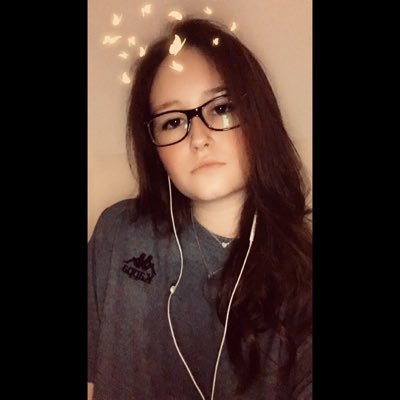 Profile Picture of Lauren Holm (@Laurenholm_7) on Twitter