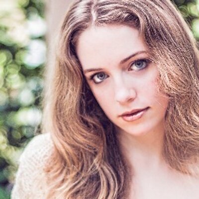 Profile Picture of Sara Lynn Holbrook (@thebestsaralynn) on Twitter